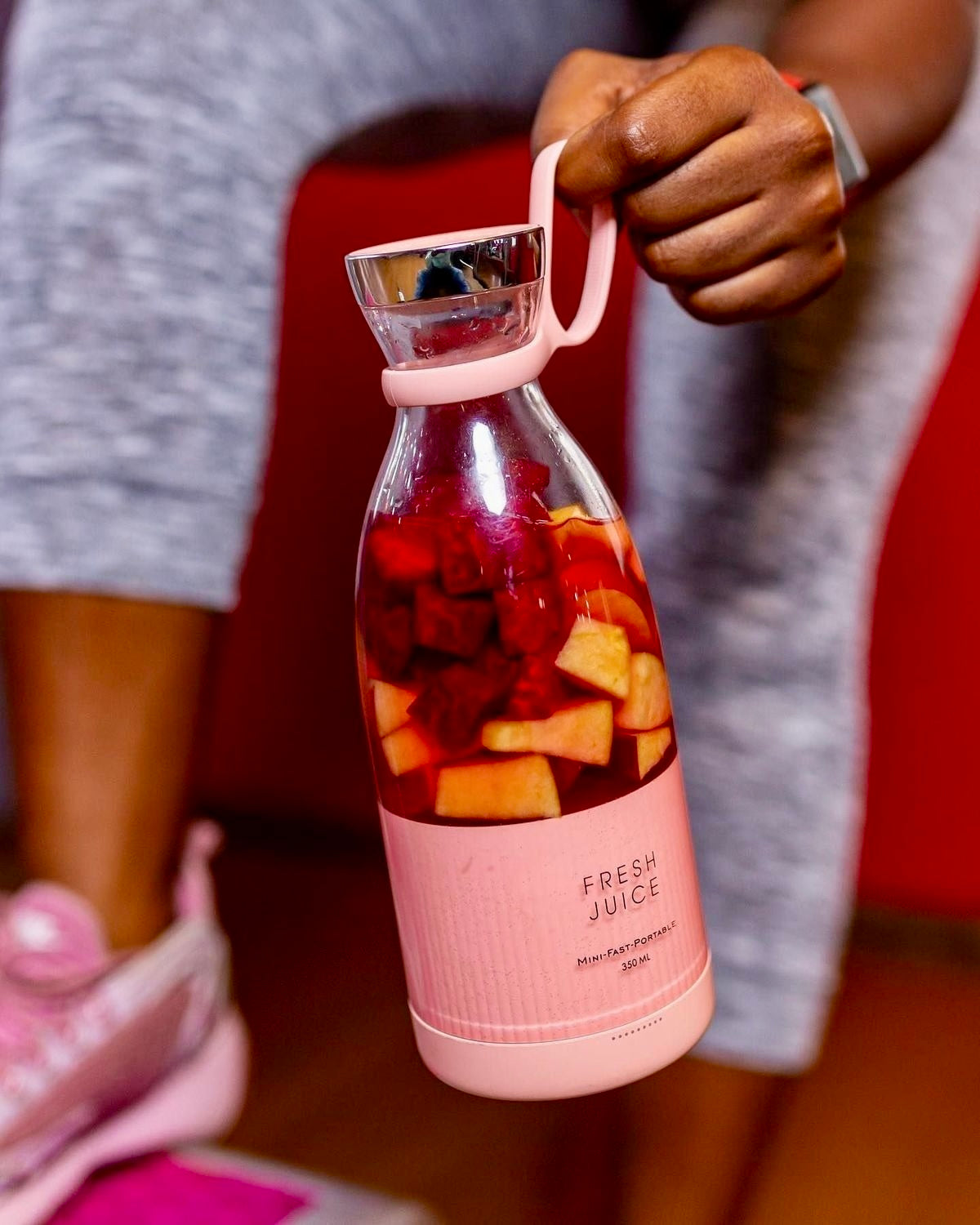 Traverl Portable Mini Juice Blender - USB Rechargeable